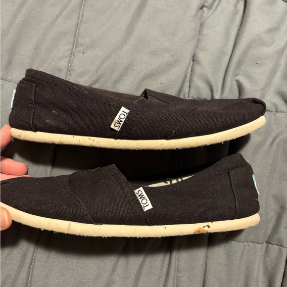 TOMS Women’s Classic Black Shoes Size 7 - Picture 8 of 10